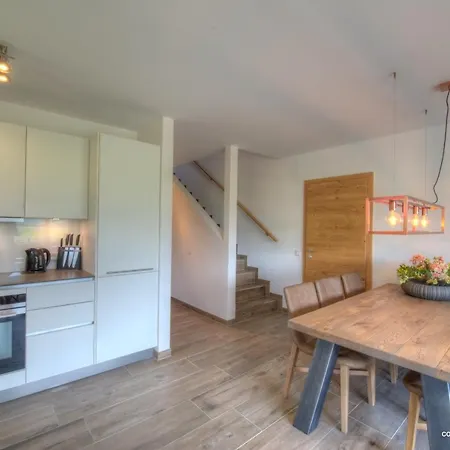 Deer & Dear Luxury Apartment